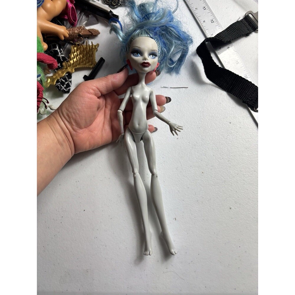 Monster High Doll Ghoulia Yelps Scaris City Of Frights Nude